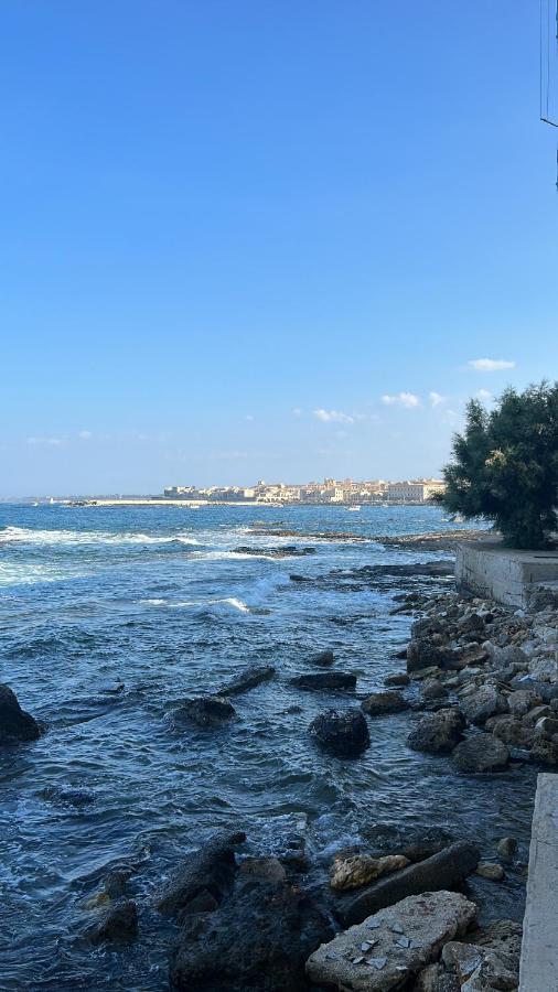 La Porta Sul Mare Apartment Сиракуза Екстериор снимка